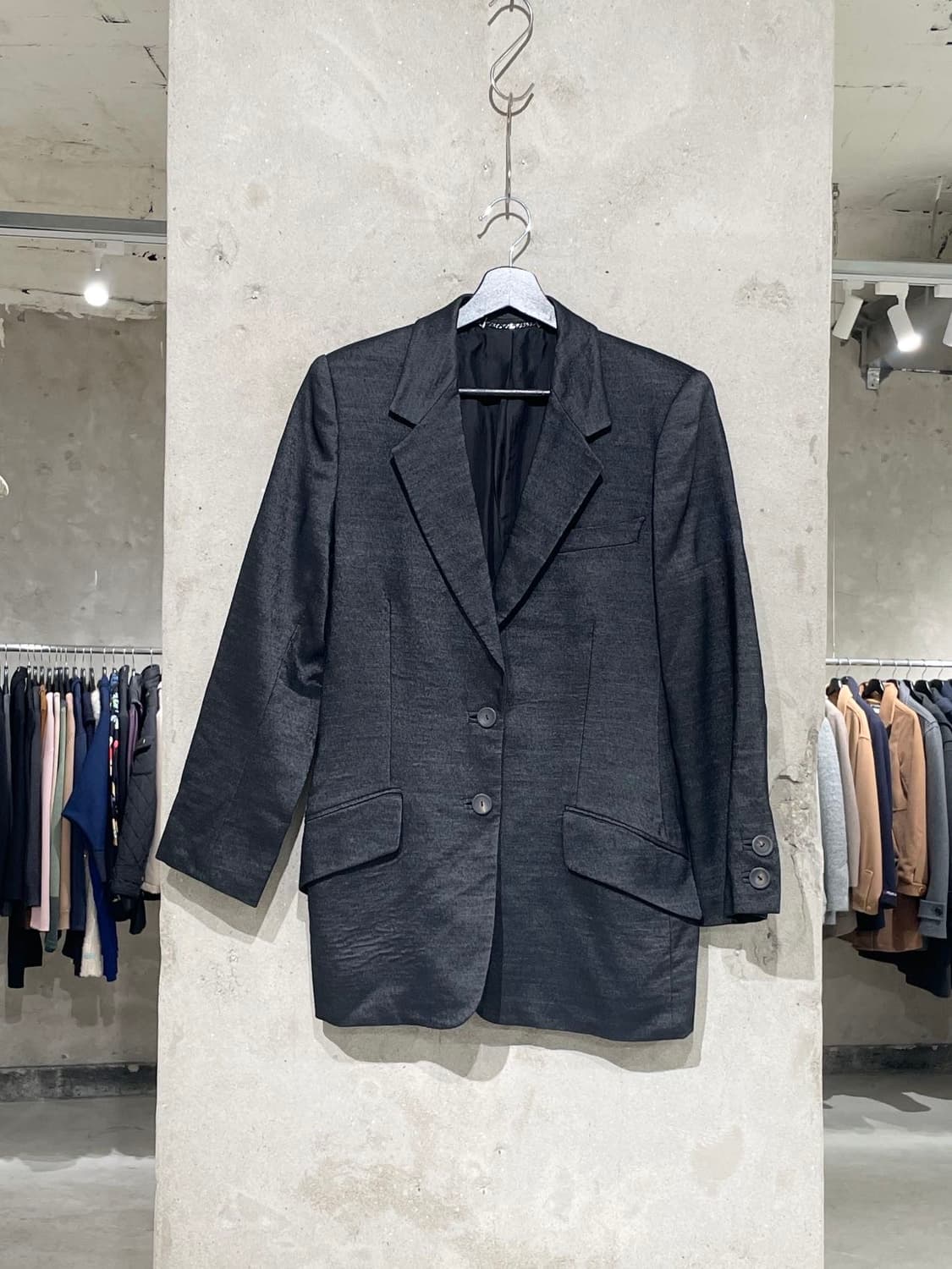 구찌 블랙 클래식 울 혼방 2B 블레이저 상품이미지1