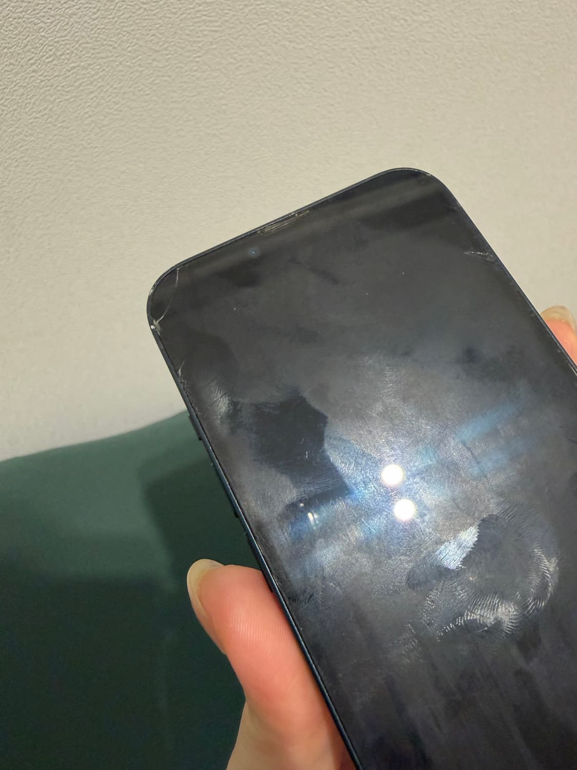 아이폰 13 미드나이트 128GB 상품이미지2