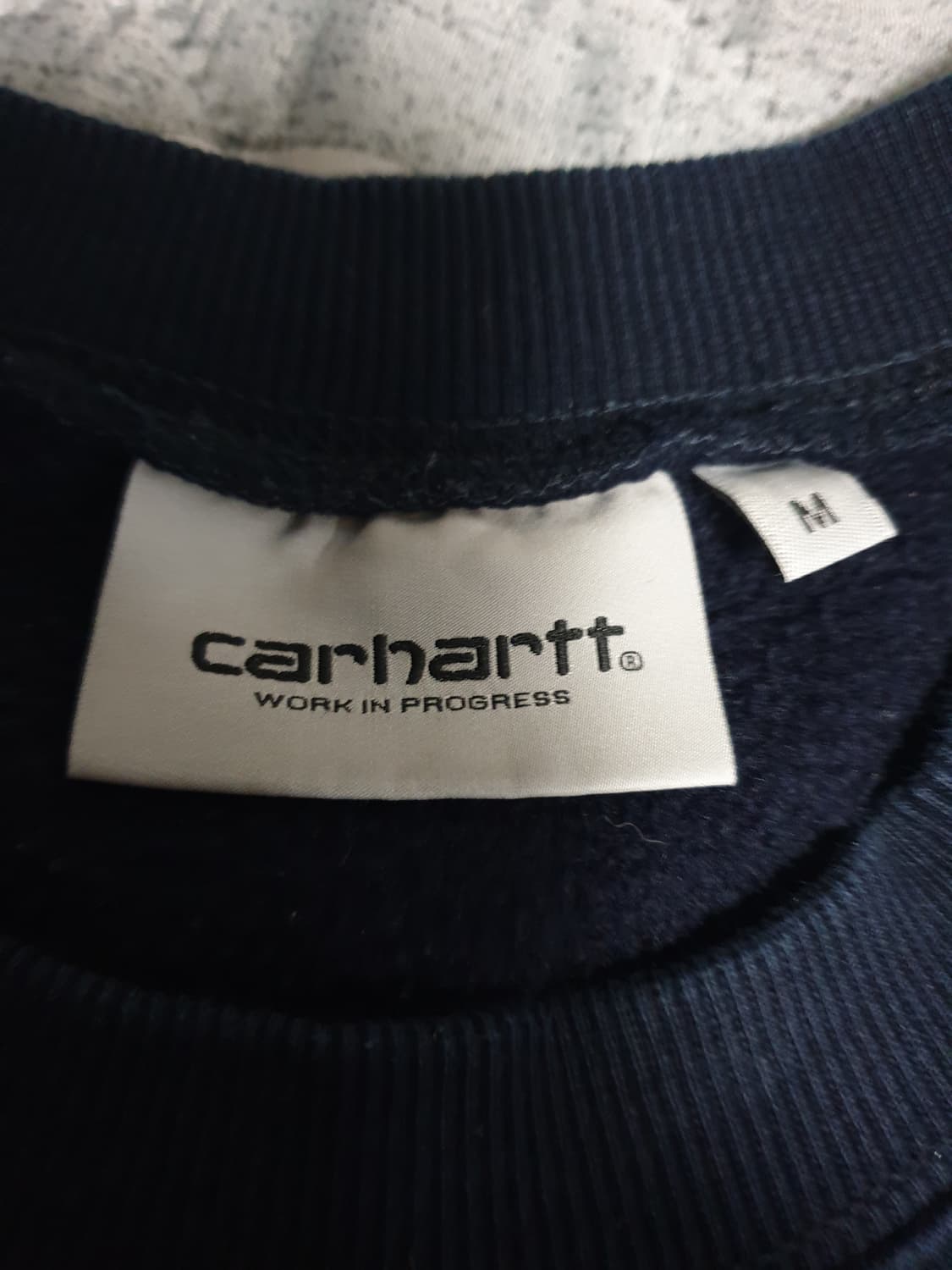칼하트 WIP (윅스아웃제품) 기모 맨투맨 네이비 (M) 상품이미지3