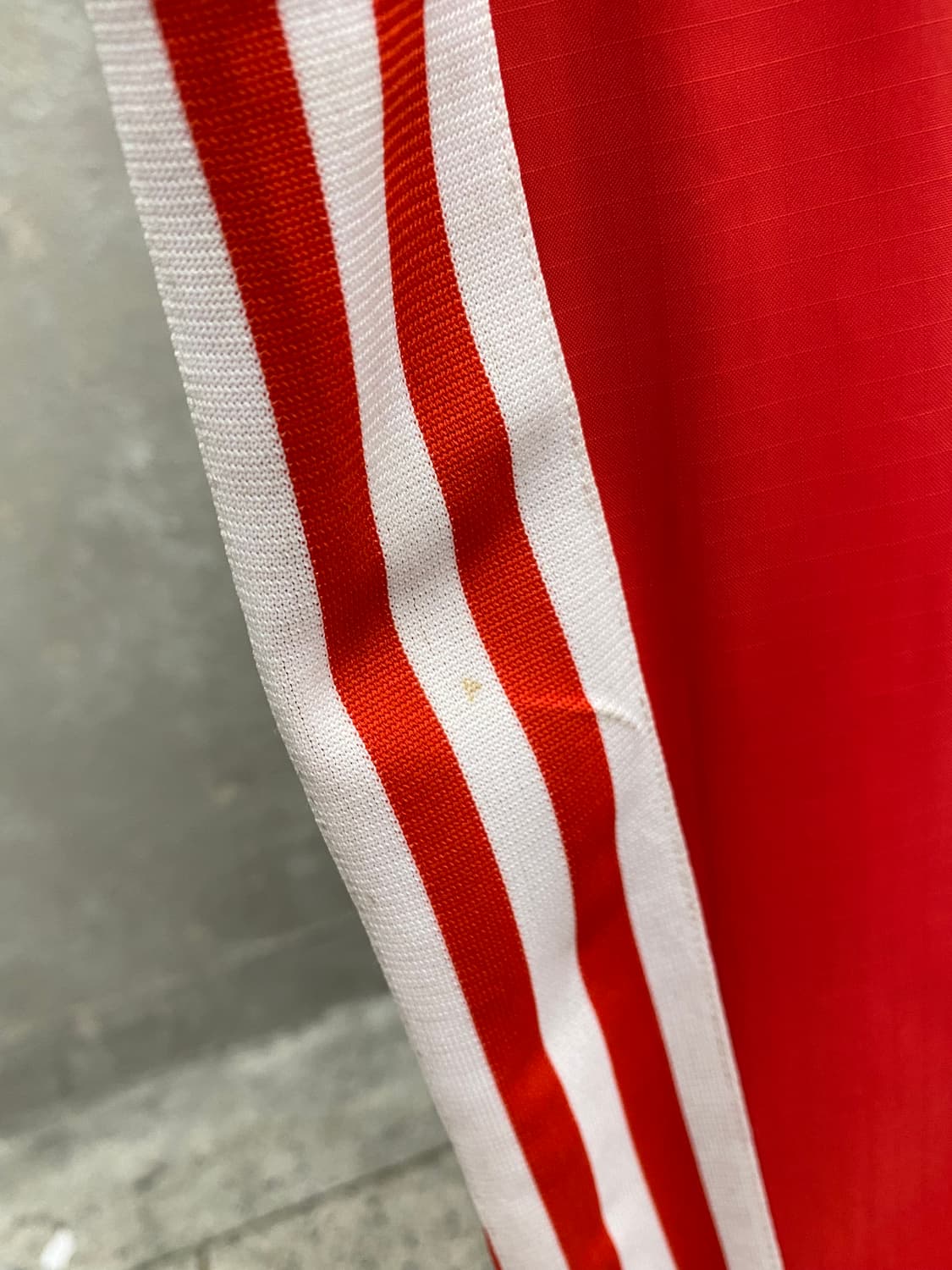 [L] 00s Adidas 아디다스 오리지널 와이드 나일론 트랙팬츠 상품이미지4