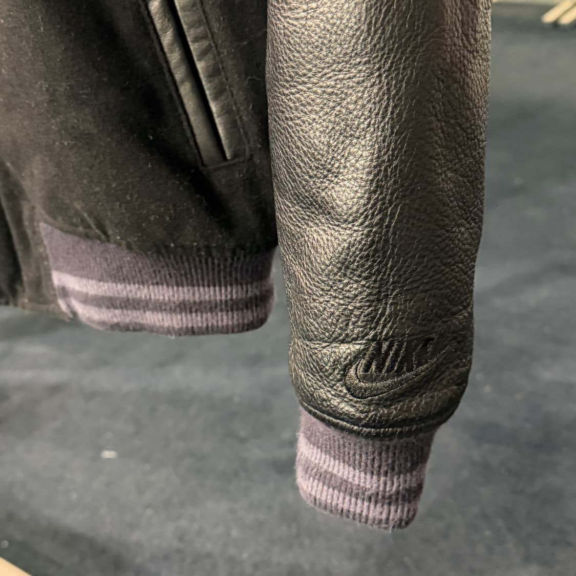 [M] 나이키 레더 바시티자켓 상품이미지5