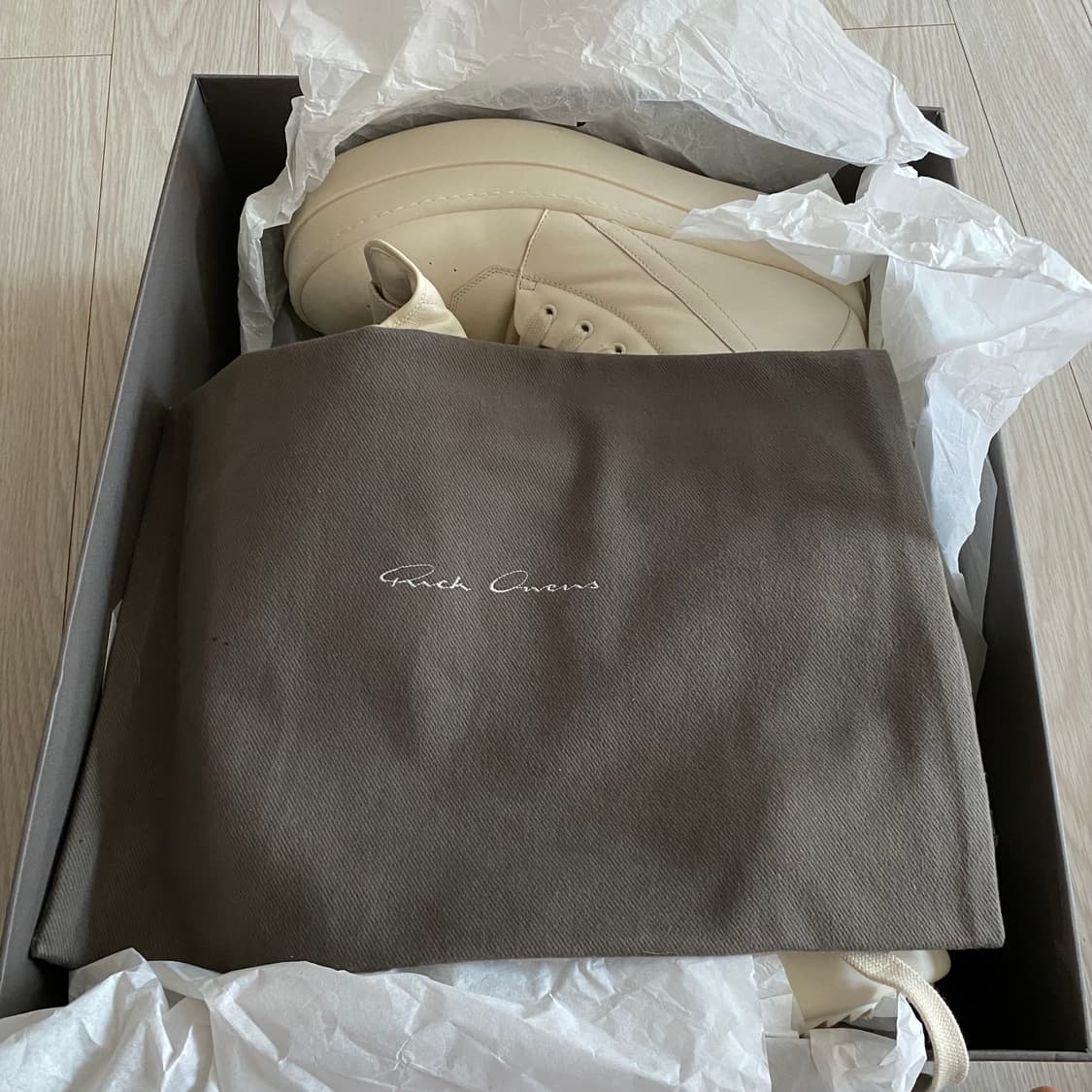 [43] 릭오웬스 SS25 메가 지오바스켓 밀크 상품이미지5