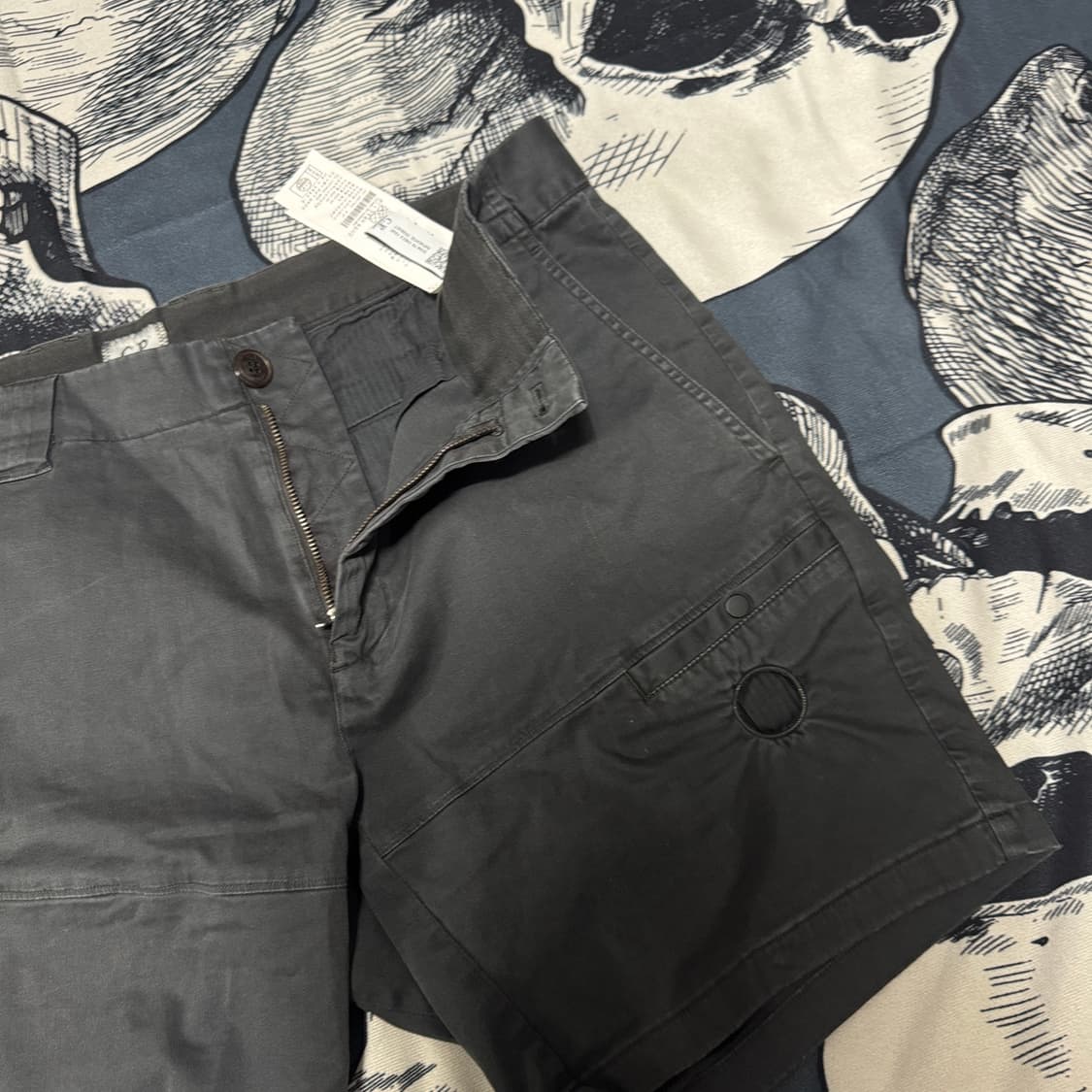 CP컴퍼니 카고반바지  50(88)사이즈  백화점택 상품이미지3