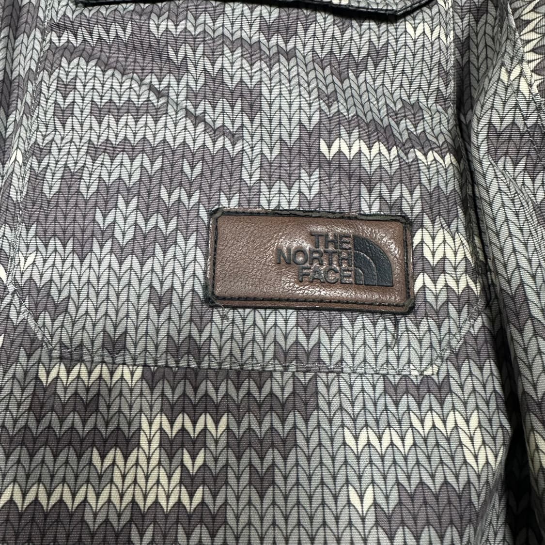 ✨ (바배) 노스페이스 디지털 카모 하이벤트 마운틴 자켓  상품이미지5