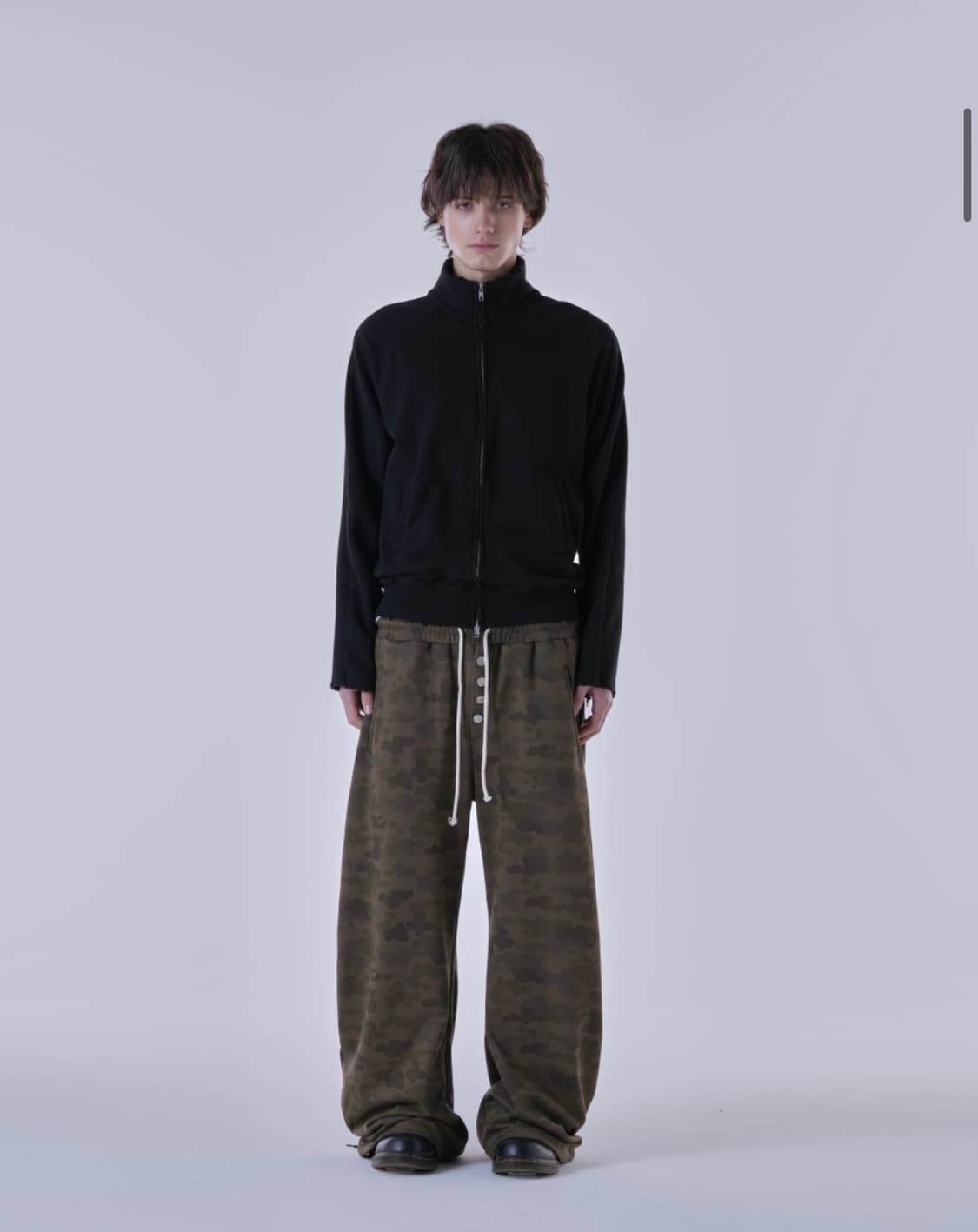 맨허튼프로젝트 빈티지 하이넥 집업 블랙 상품이미지3