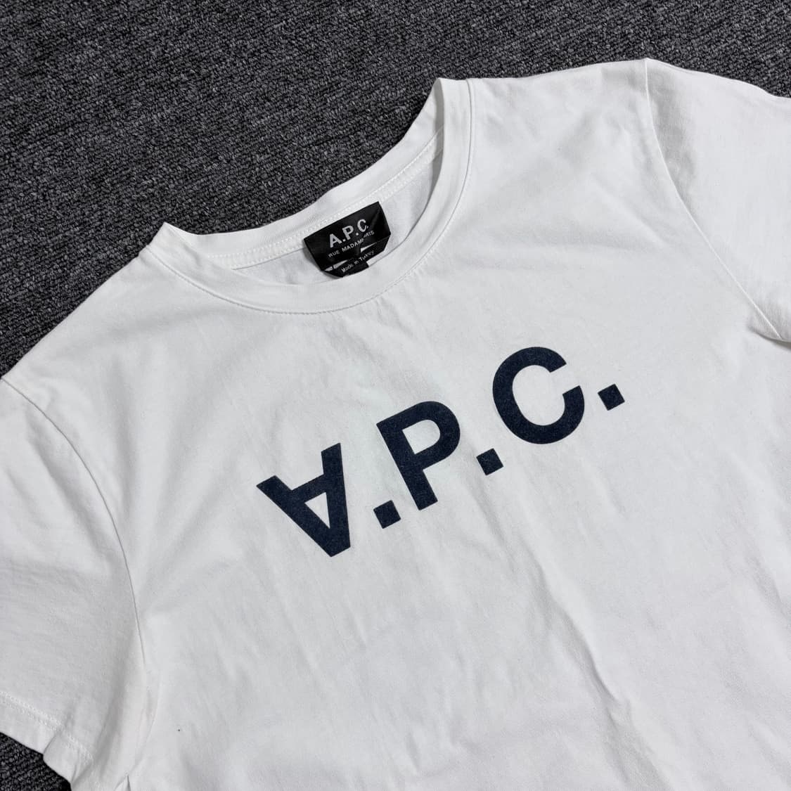 아페쎄 반소매 반팔티 상품이미지2