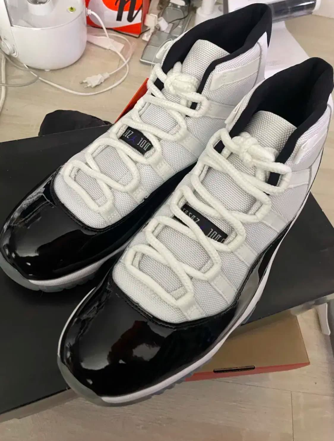 조던11 콩코드 280 새상품 상품이미지1