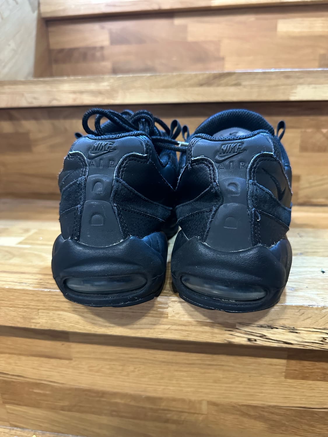 나이키 에어맥스 95 트리플 블랙 265 상품이미지2