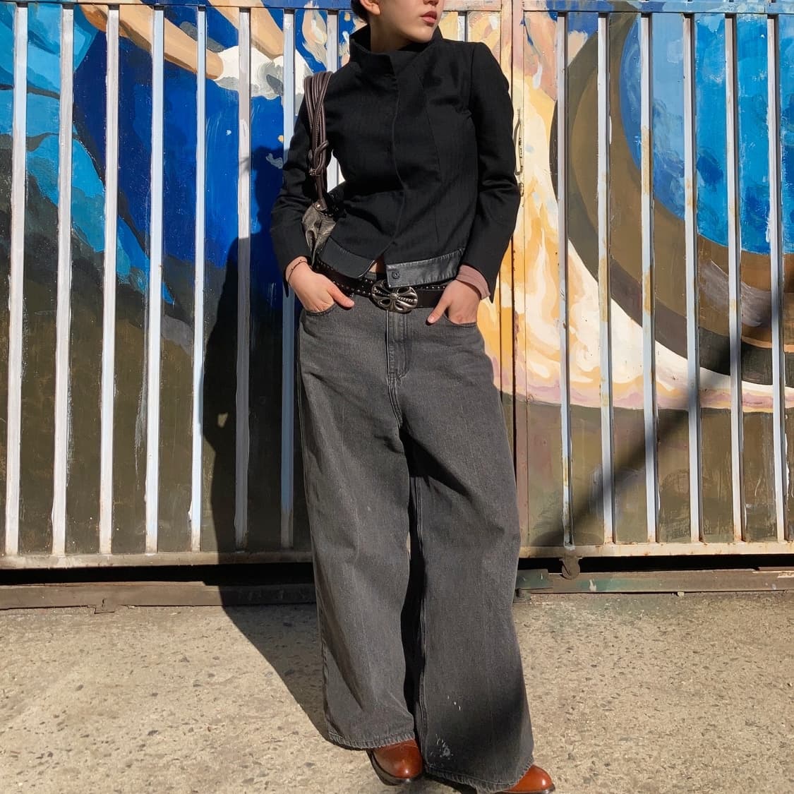  DOHO 블랙 테일러드 하이넥 자켓 상품이미지1