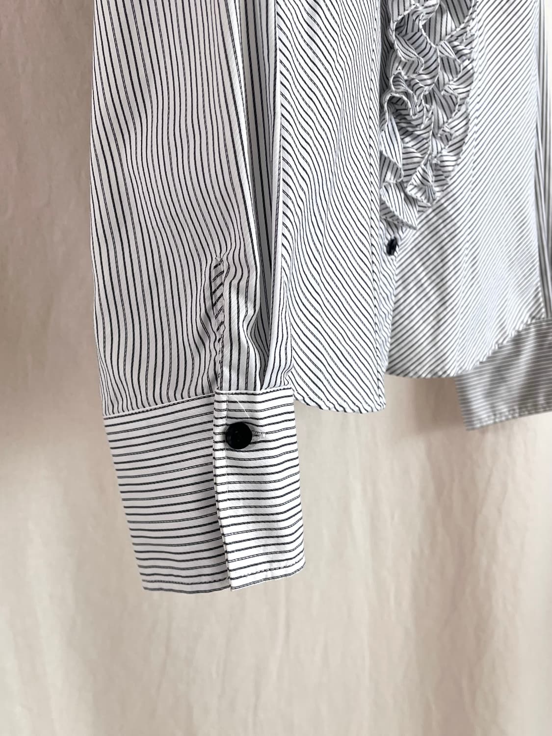 Midori K Plan Stripe Blouse 상품이미지5