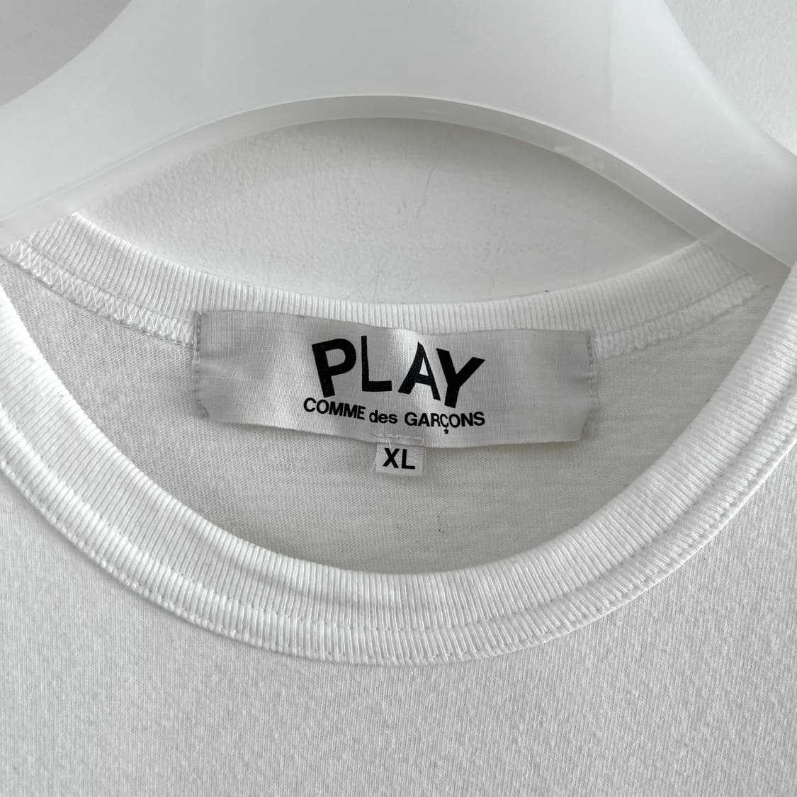 꼼데가르송 플레이 레드 하트 와펜 화이트 반팔 티셔츠 상품이미지5