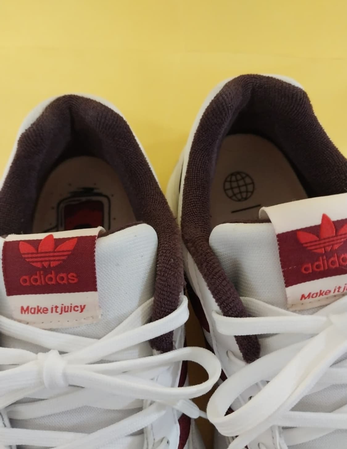 남녀공용 아디다스 레트로피 아디슈퍼 운동화 (235) 상품이미지5