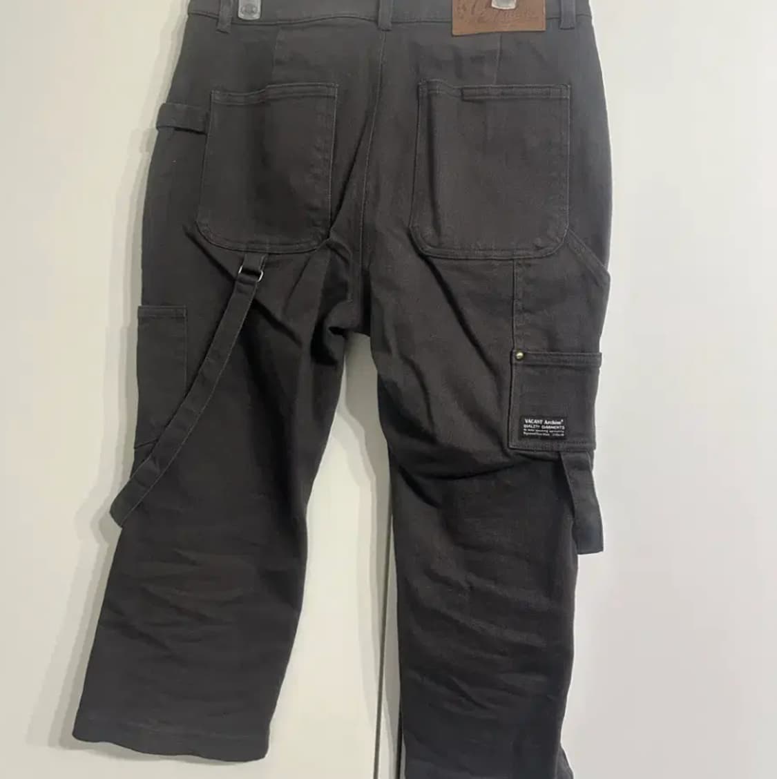 s)베이컨트 아카이브 피코 카프리 팬츠 차콜 상품이미지2