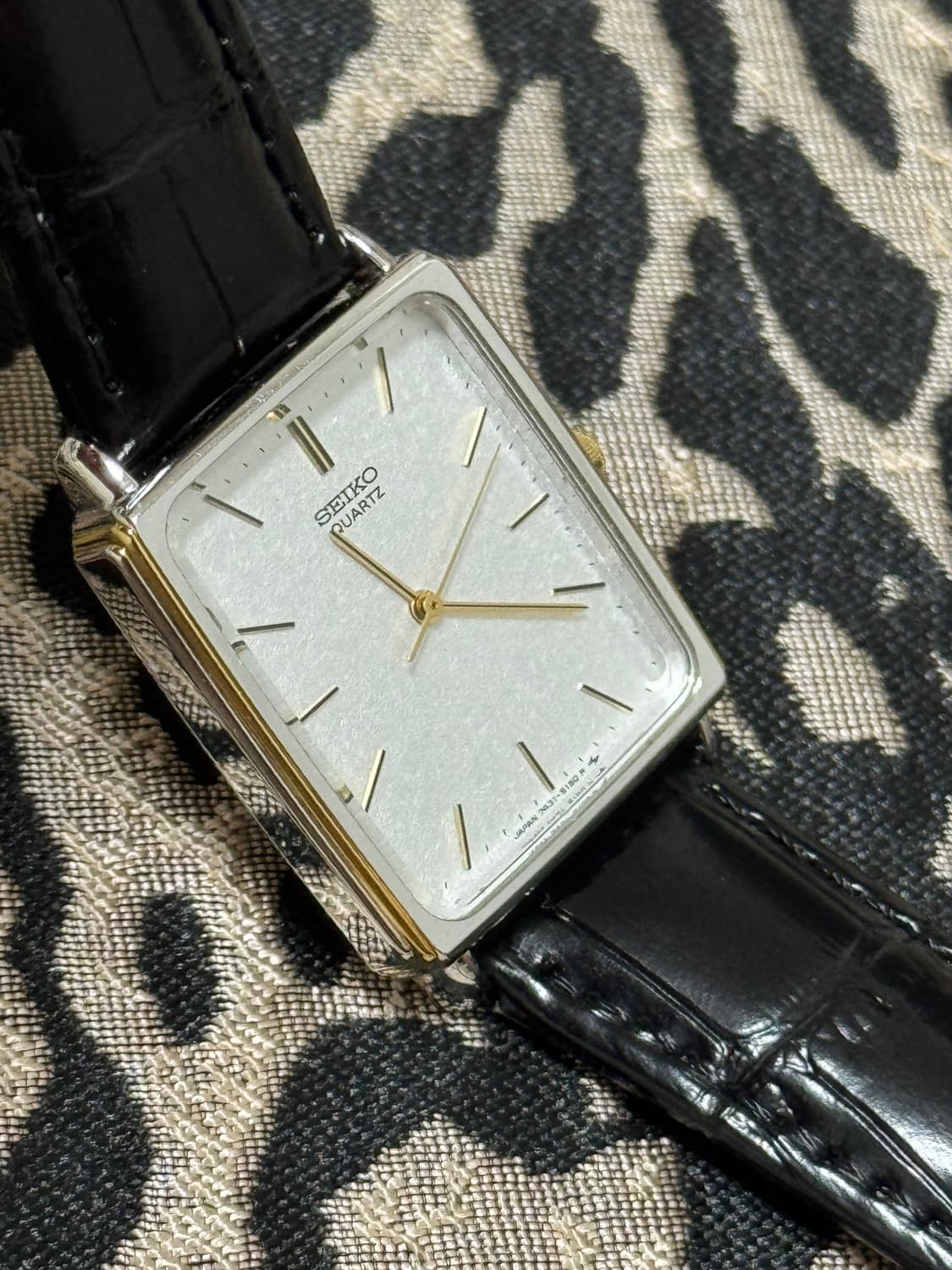 80s 빈티지 세이코 탱크 쿼츠 상품이미지4