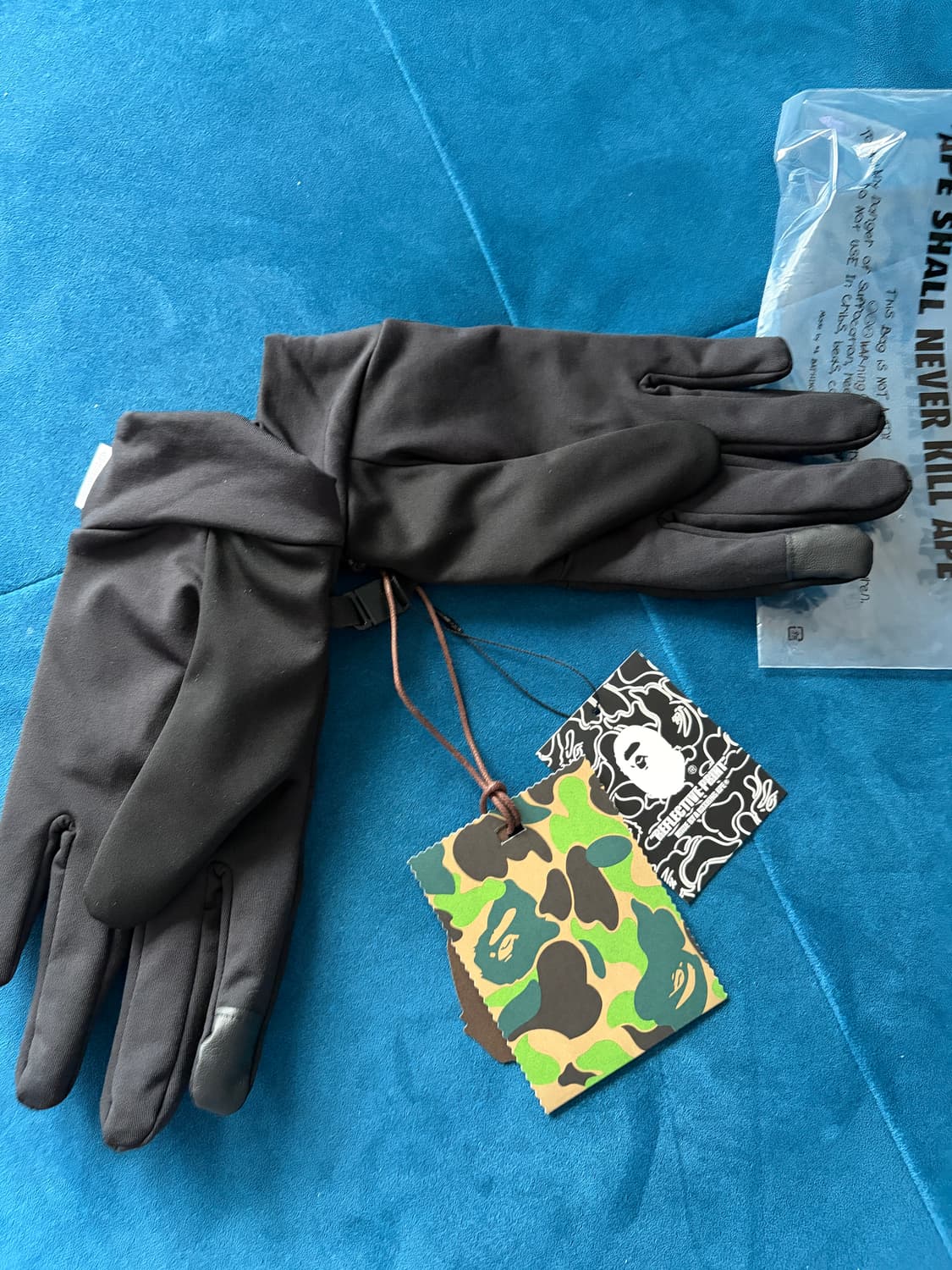 BAPE 베이프 고어택스 장갑M 신품 블랙 상품이미지2