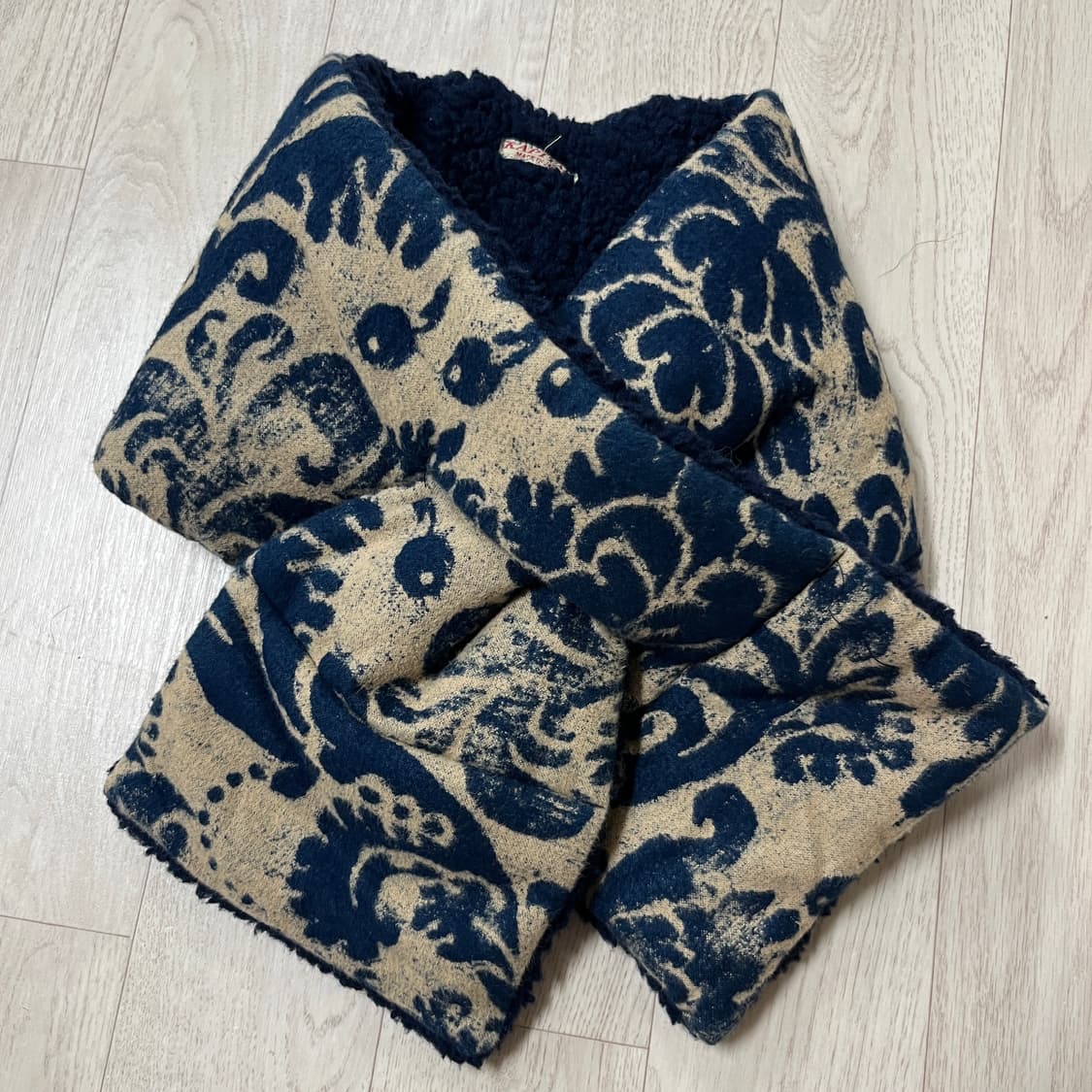 [OS] 캐피탈 다마스크 머플러 IDG KAPITAL 상품이미지1