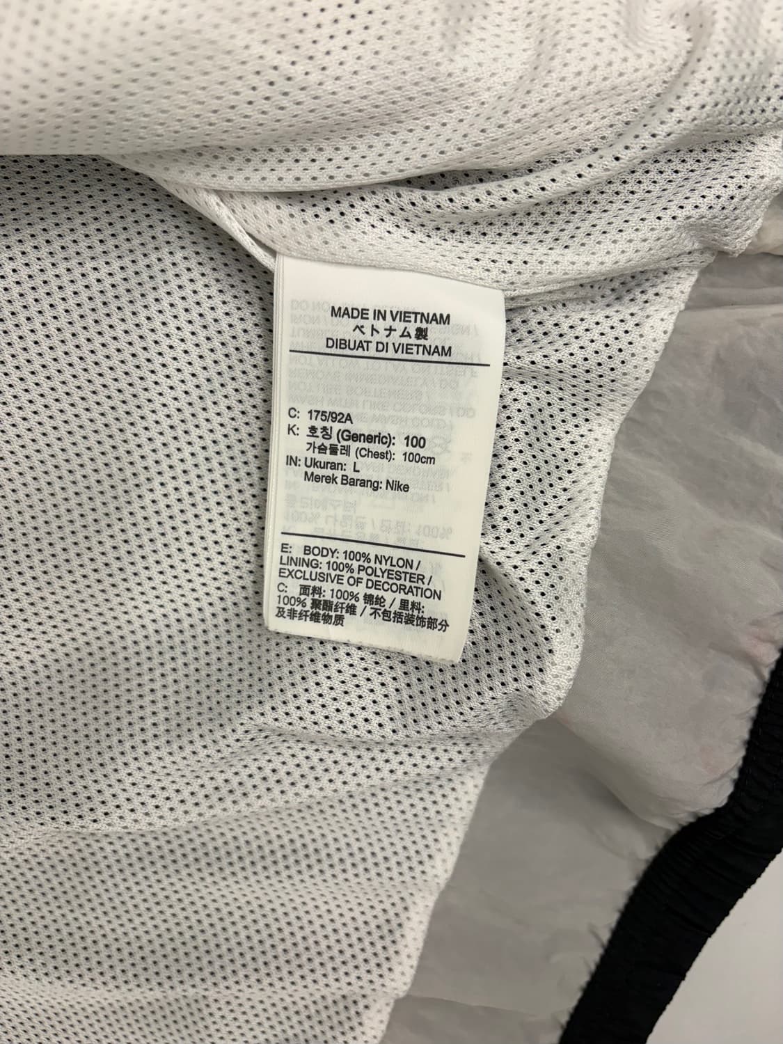 [L] 나이키 바람막이 자켓 화이트/블랙/레드 상품이미지5