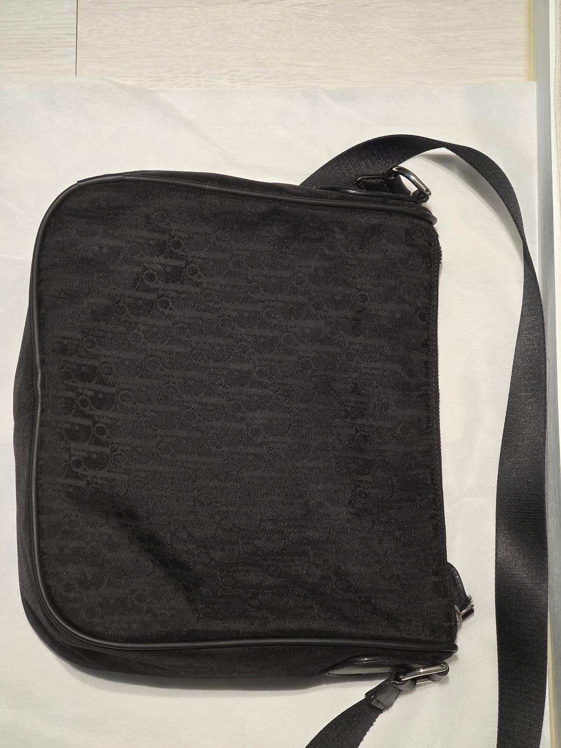 디올 블랙 오블리크 Dior 참 장식 크로스백 메신저백 상품이미지4