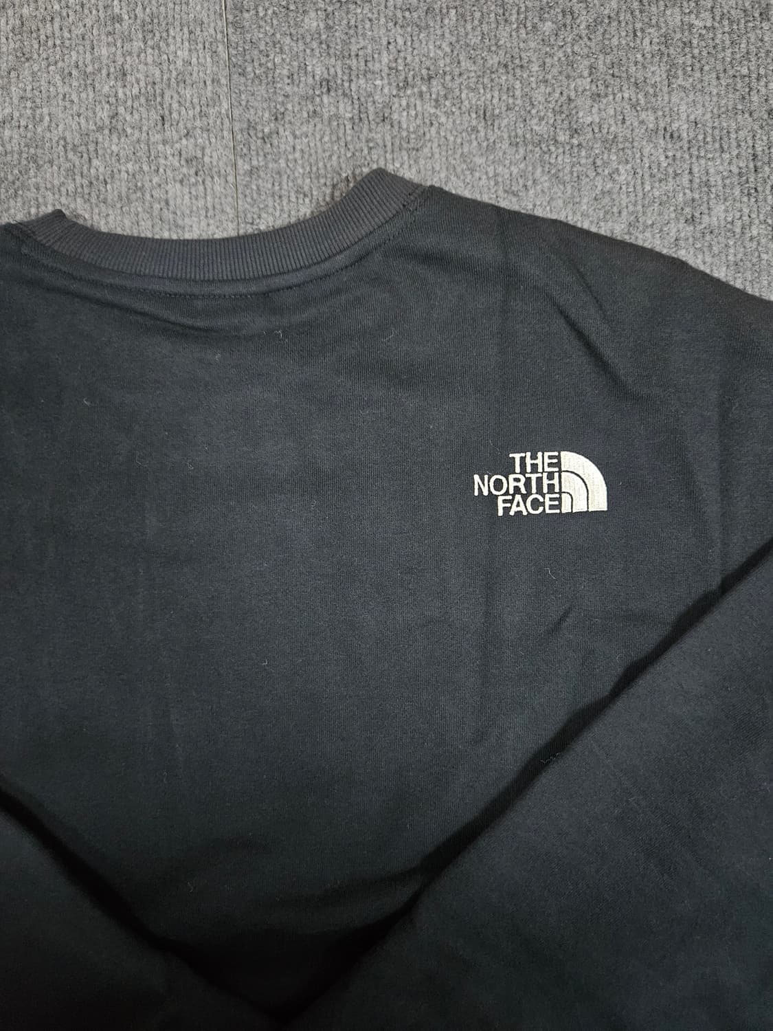 노스페이스 에센셜 오버필 에코 맨투맨(급처) 상품이미지4