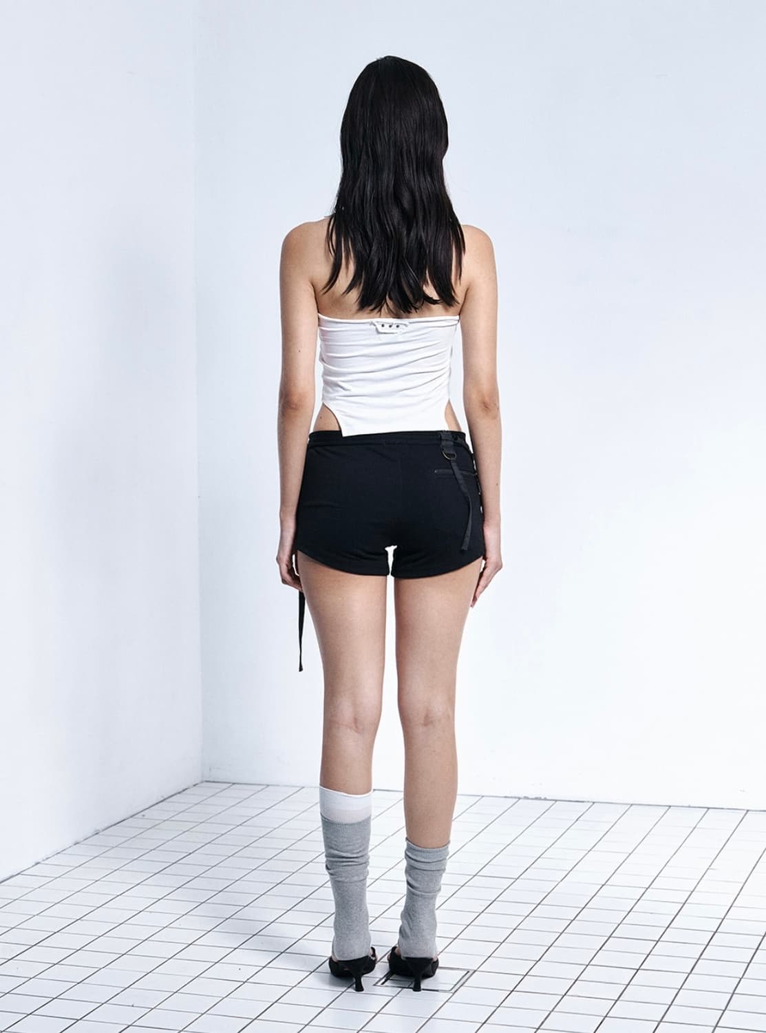 (새상품) 플노팔 타나 버튼 쇼츠 딥블랙 플리즈노팔로우 상품이미지5