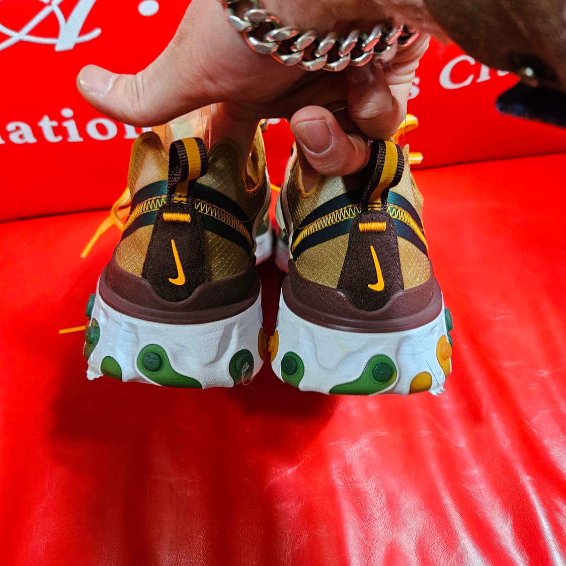 나이키(Nike) 리엑트 엘리먼트87 오렌지 필 265size 상품이미지4