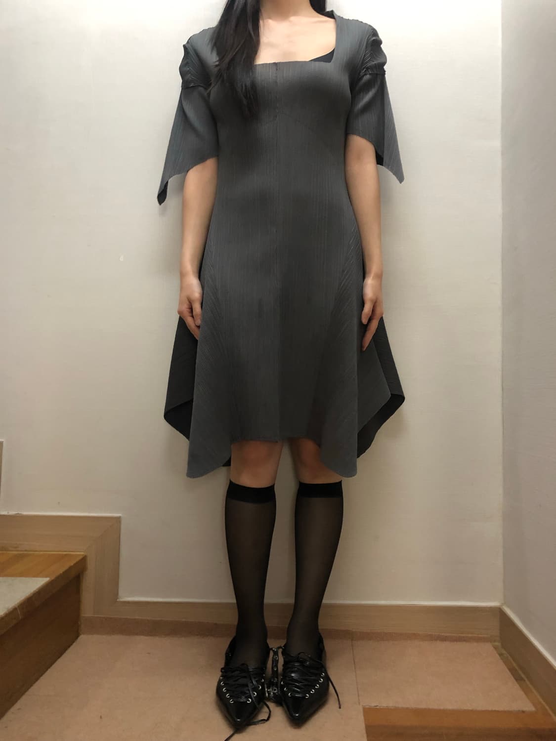 빈티지 그레이 플리츠 원피스 상품이미지3