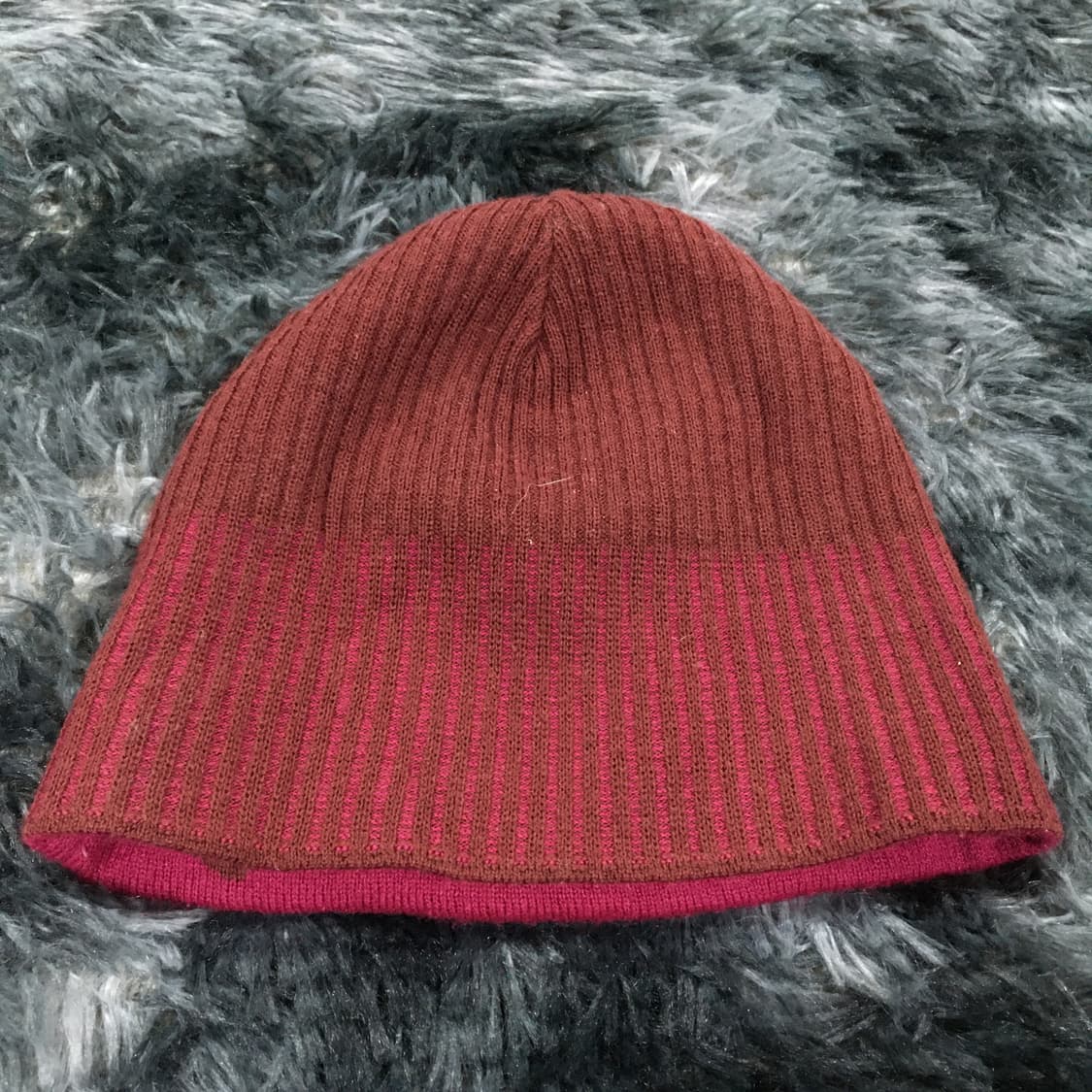 투티/0373 NIKE 나이키 레드 핑크 와인 비니 리버시블 패치 로고 상품이미지4