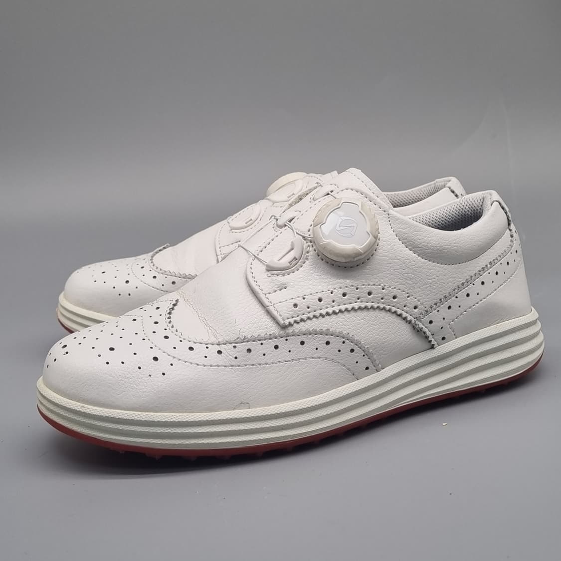 이즈클래식 보아 여성골프화 235 상품이미지1