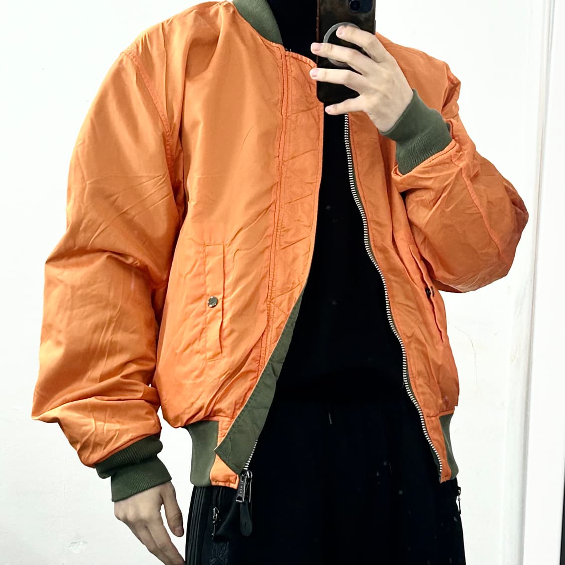 알파인더스트리 리버시블 MA-1 자켓 상품이미지4