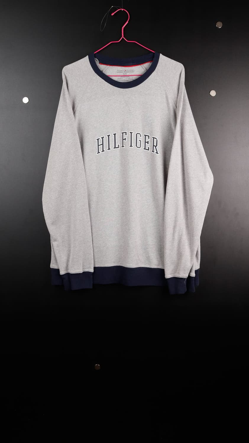 타미힐피거 스펠링 로고 맨투맨 상품이미지1