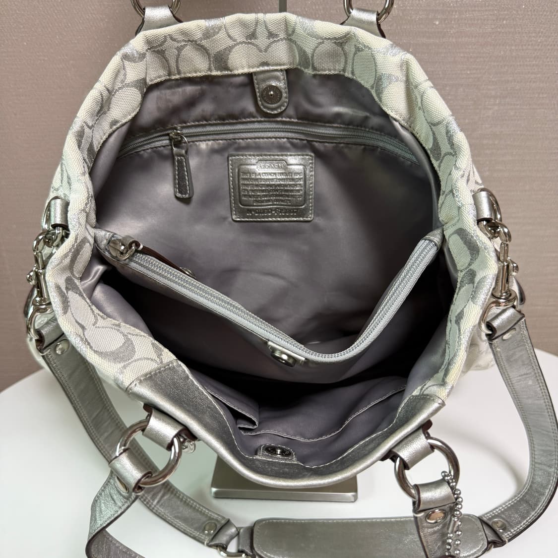 코치 Y2k 실버 펄 갸루 숄더(투웨이 상태굿) 상품이미지8