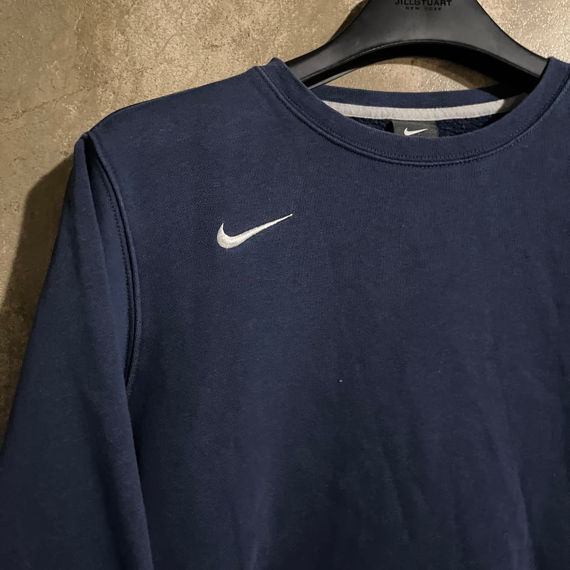 나이키 맨투맨 네이비 상품이미지2