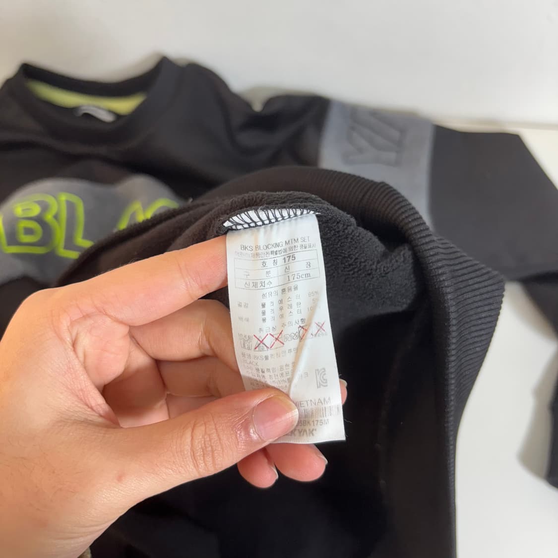 90-95 블랙야크 블랙 빅로고 폴리 맨투맨 상품이미지5