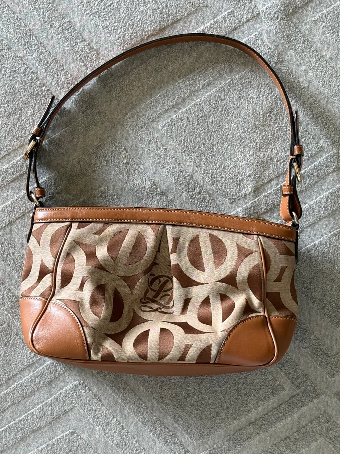 루이까또즈 모노그램 Y2K 숄더백 브라운 상품이미지2