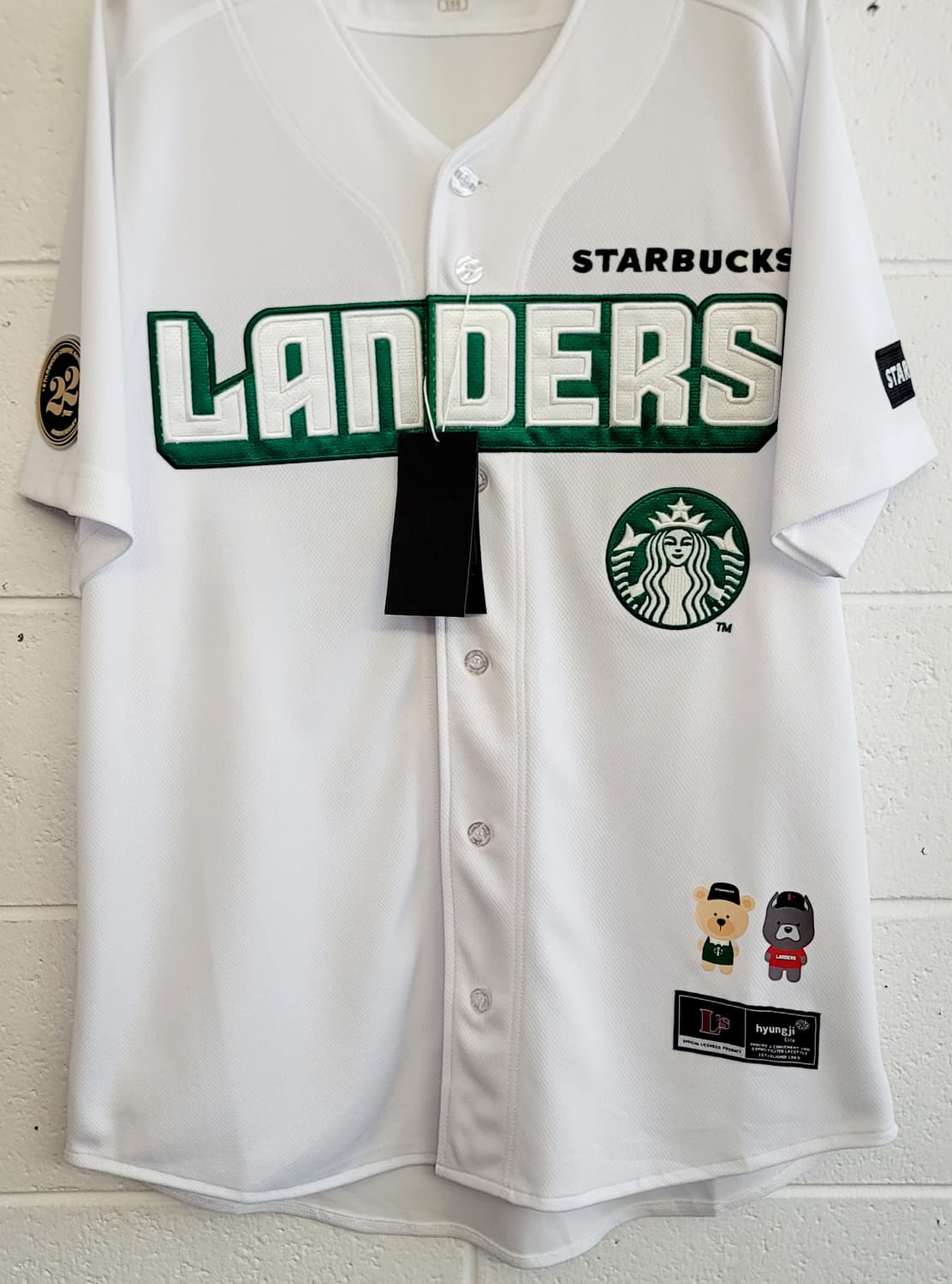 [105.XL]SSG랜더스 X 스타벅스 22주년 기념 콜라보 유니폼 상품이미지4