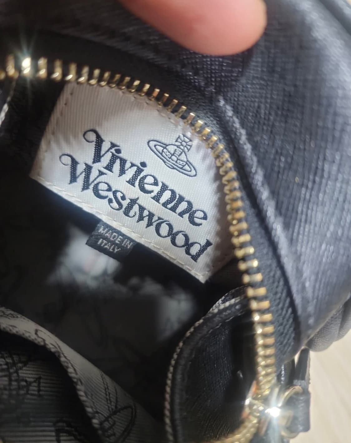 비비안웨스트우드 미니 야스민백 블랙 상품이미지2