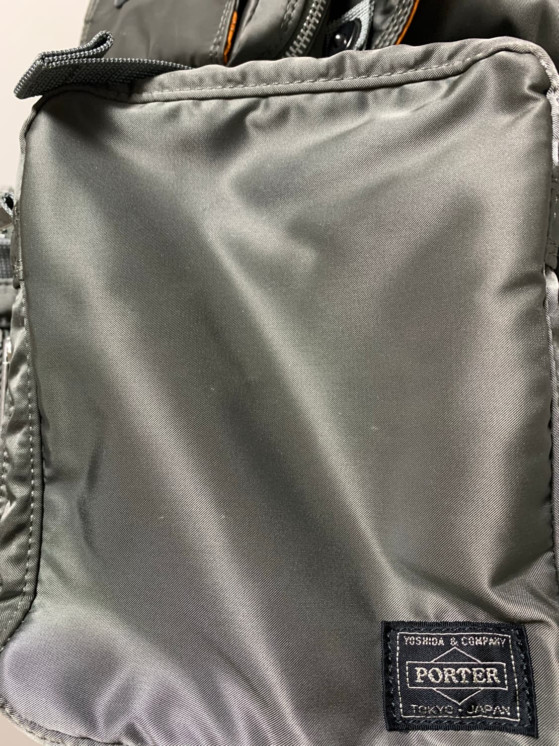 포커 탱커 뉴 럭색 백팩 그레이 상품이미지8