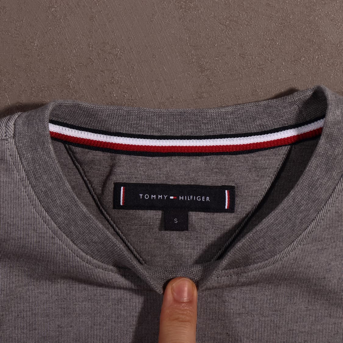 타미힐피거 스웻셔츠 상품이미지4