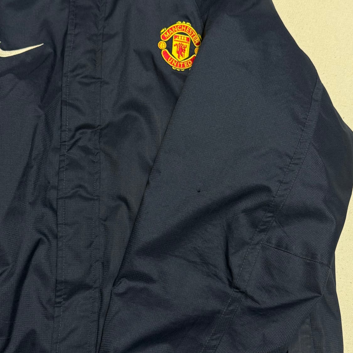 M 나이키 맨체스터 유나이티드 네이비 나일론 점퍼 상품이미지6