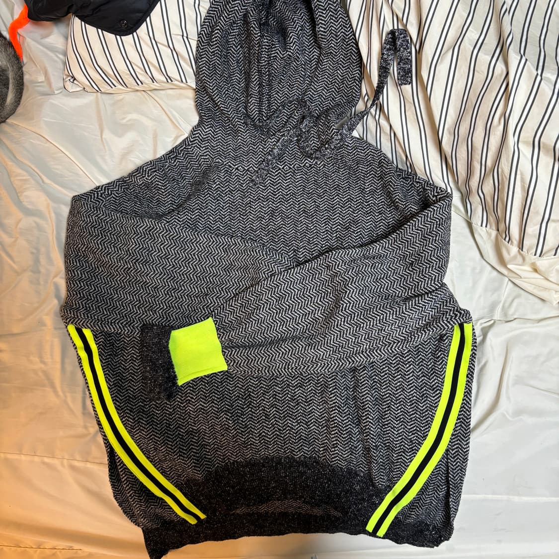 SJYP 헤링본 후드(M) 상품이미지1