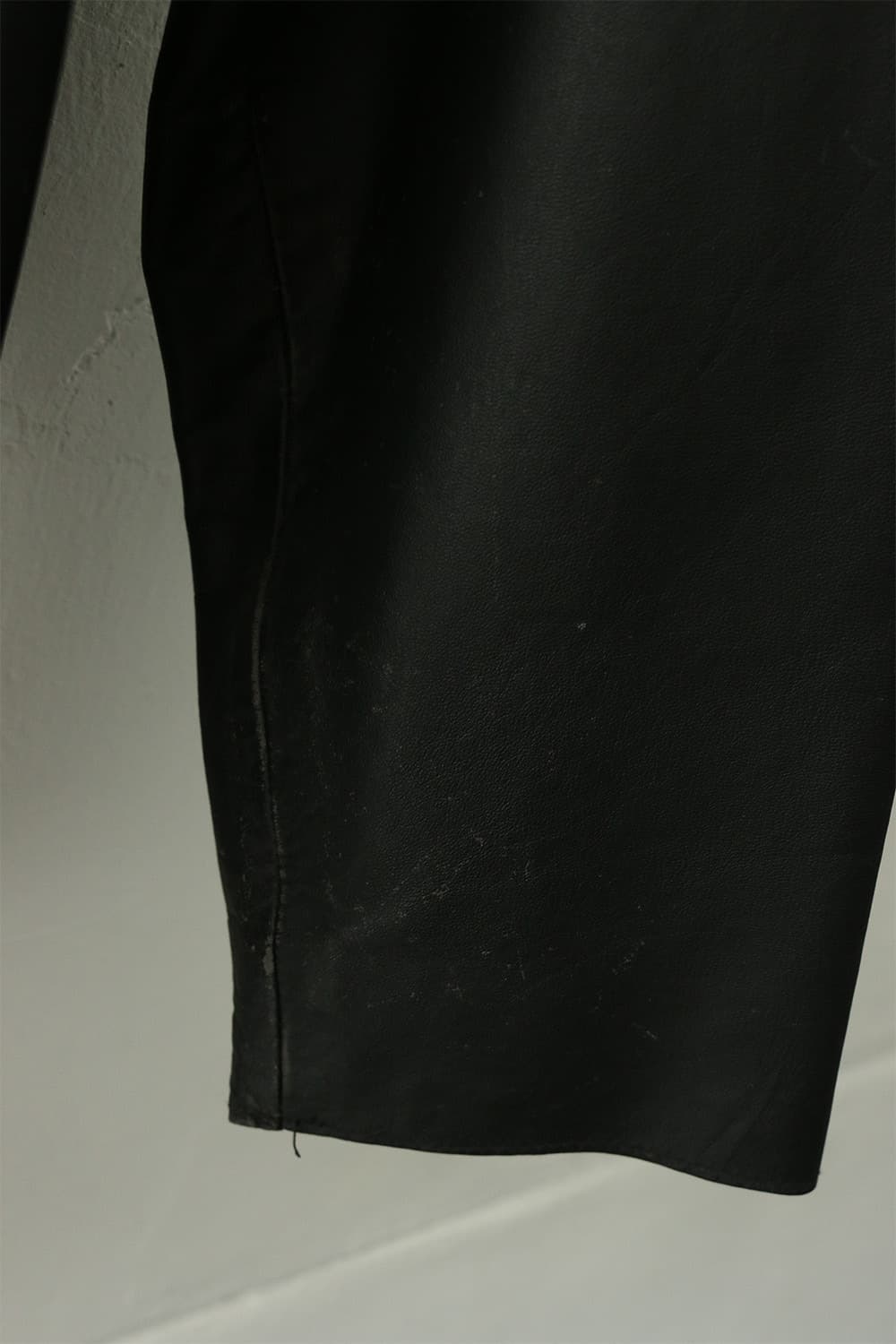 빔즈 블랙 레더 후드 집업 자켓 상품이미지9