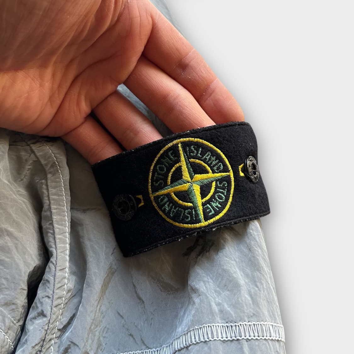 스톤아일랜드 18fw 아이스 나일론 메탈 오버셔츠 자켓 상품이미지4