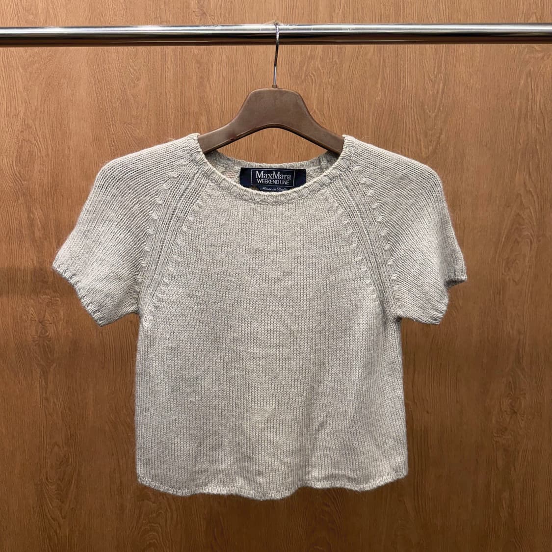 막스마라 위켄드 반팔 라운드넥 니트 골지 마감 심플 디테일 그레이 상품이미지2