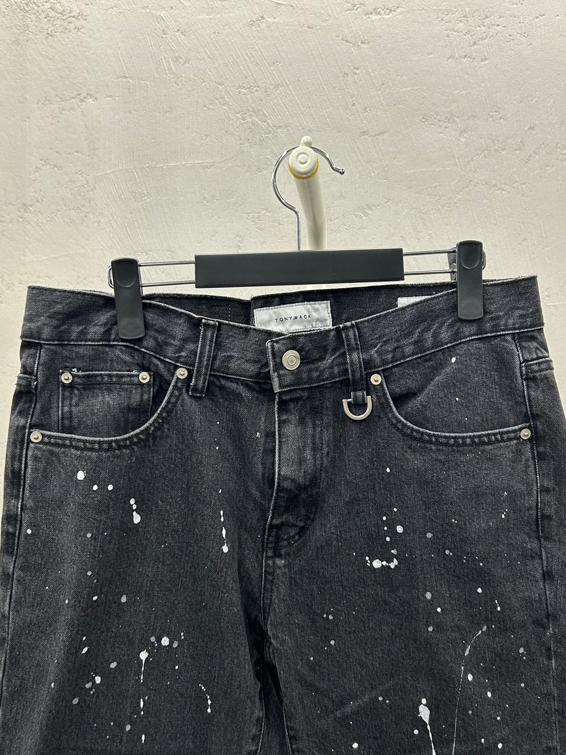 TONY WACK(토니웩) 블랙 페인트 데님 팬츠 상품이미지4