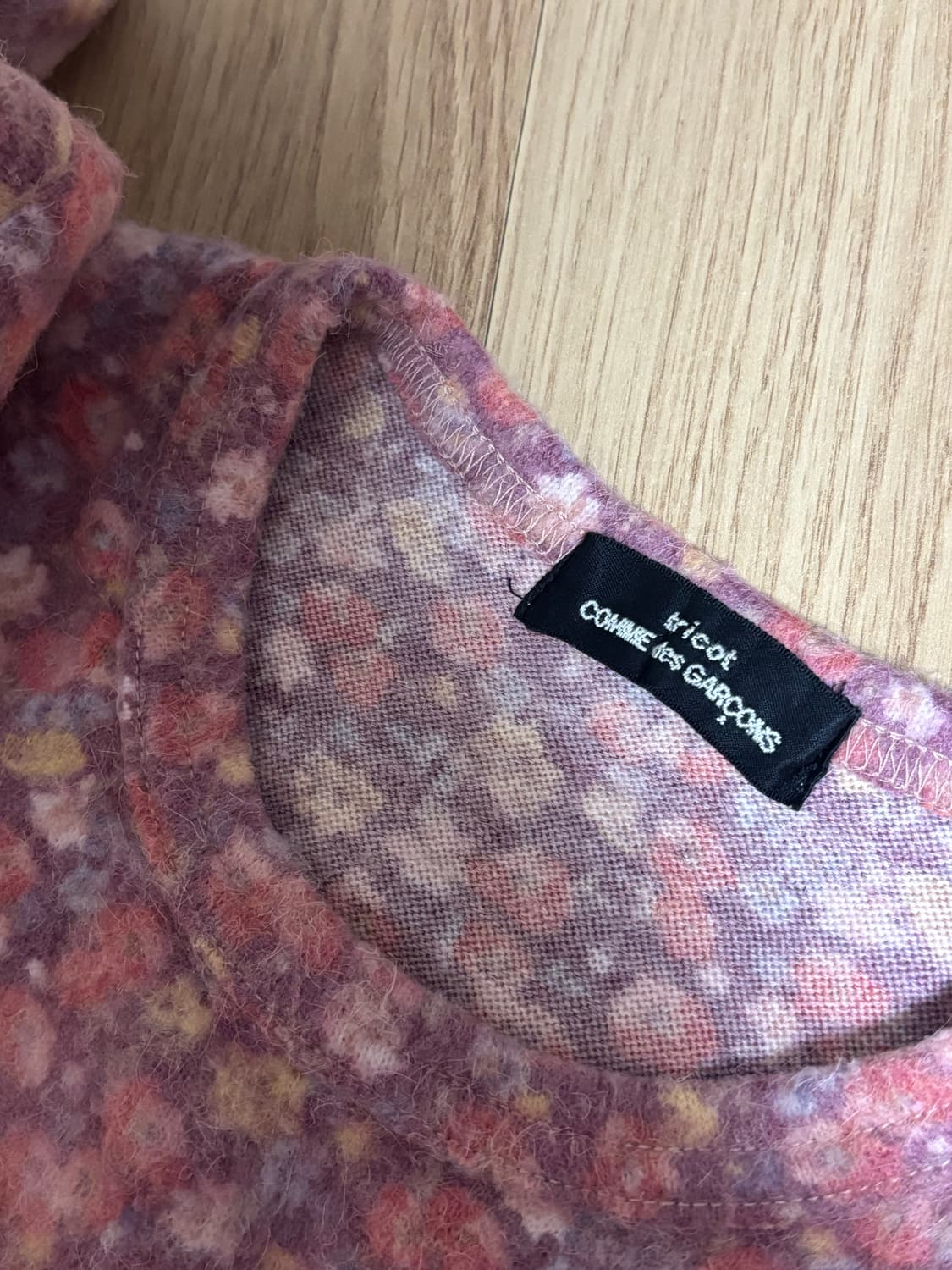 꼼데가르송 울 반팔티 상품이미지6