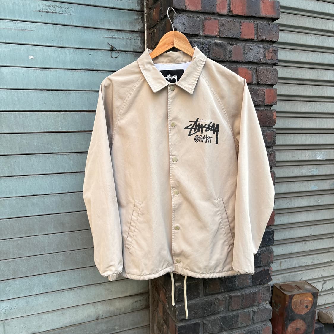 스투시 오사카 베이지 코치자켓 상품이미지1