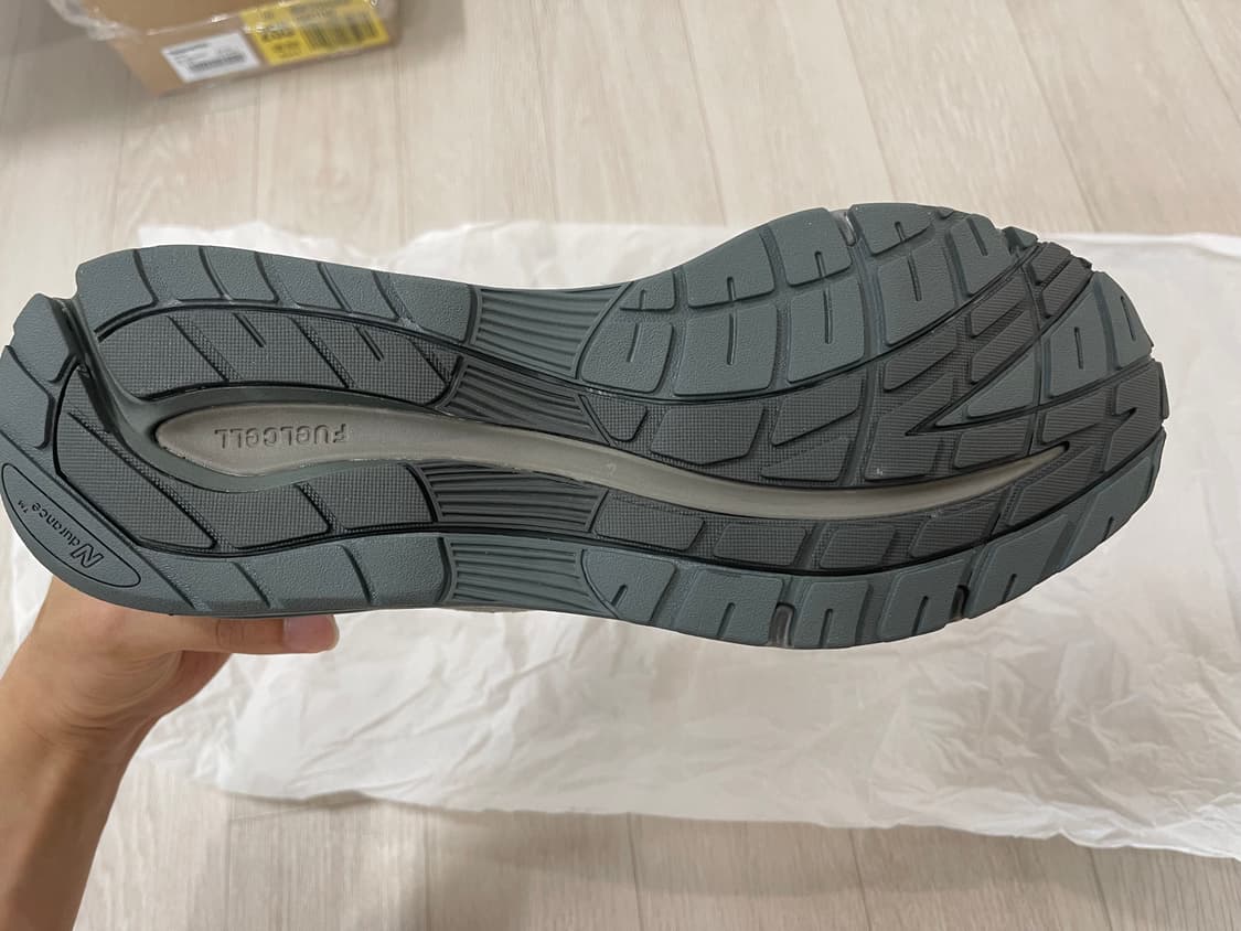 뉴발란스 x 디스이즈네버댓 991v2 (새상품) 상품이미지5