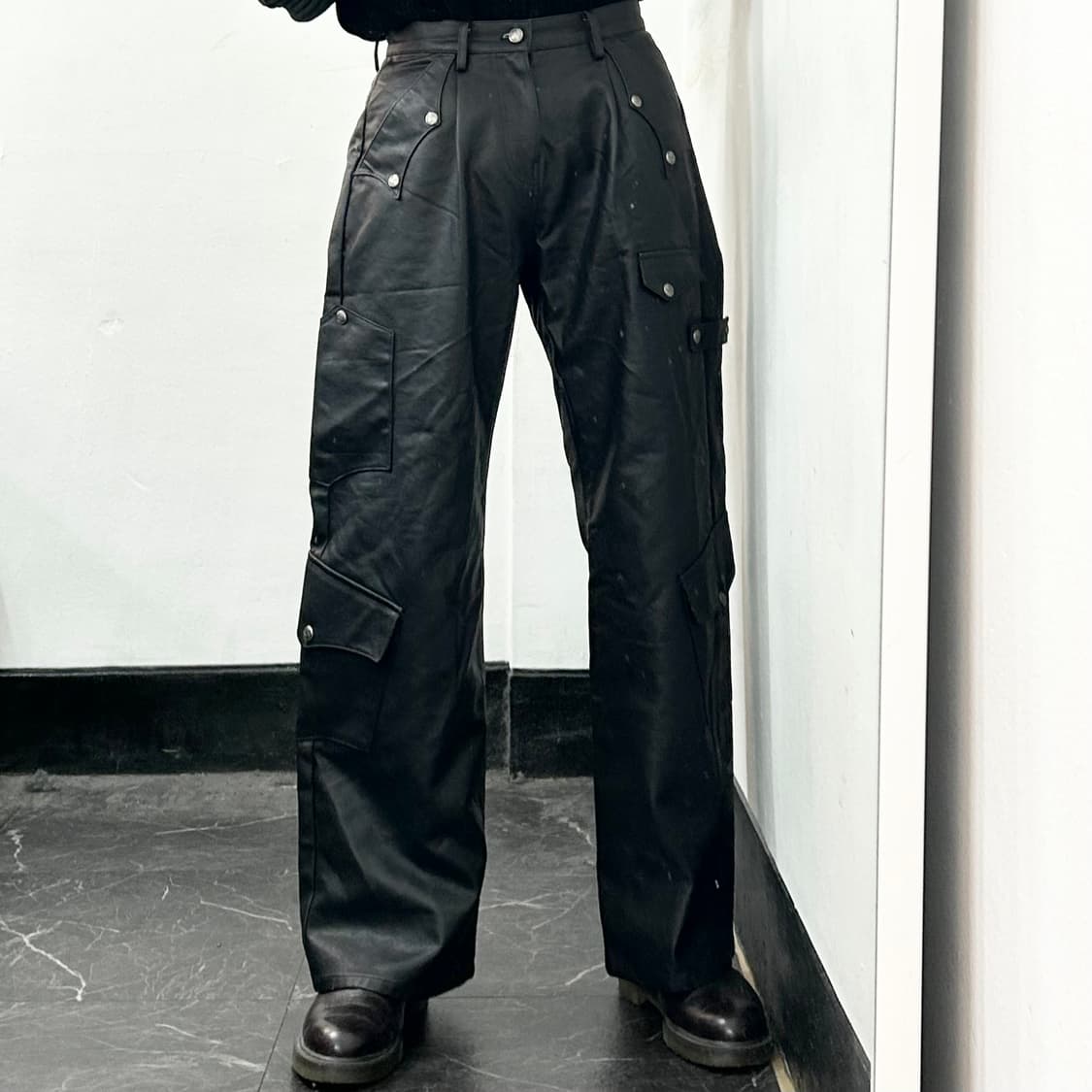 Raven 레더 카고 팬츠 상품이미지3
