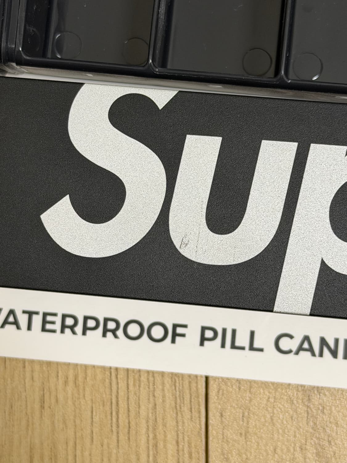 슈프림 마타도르 워터프루프 필 케이스 블랙 상품이미지6