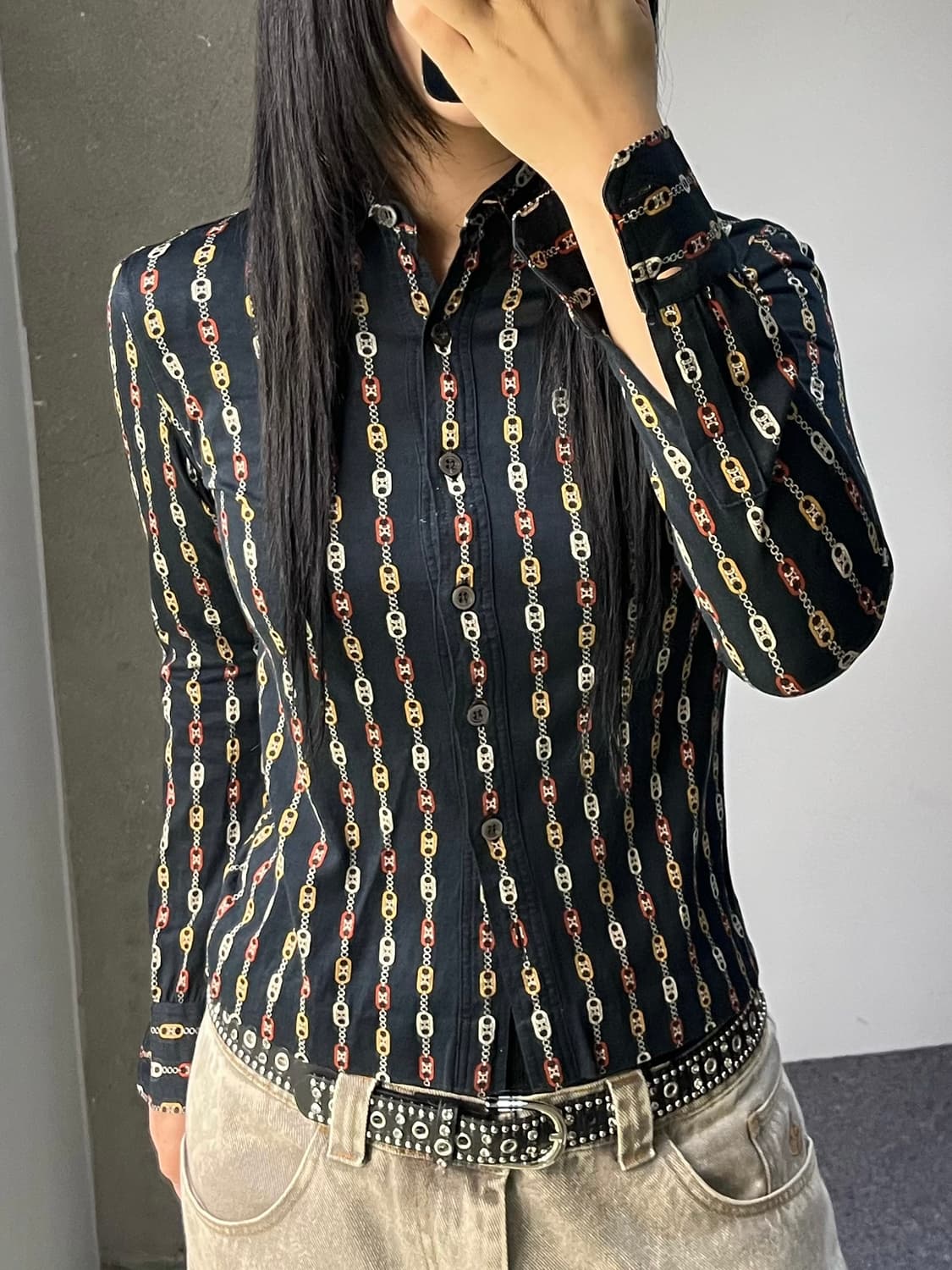 셀린느 80's 트리옹프 체인 로고 셔츠 상품이미지2